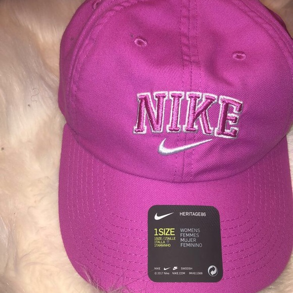 Nike Accessories - Nike  Cap